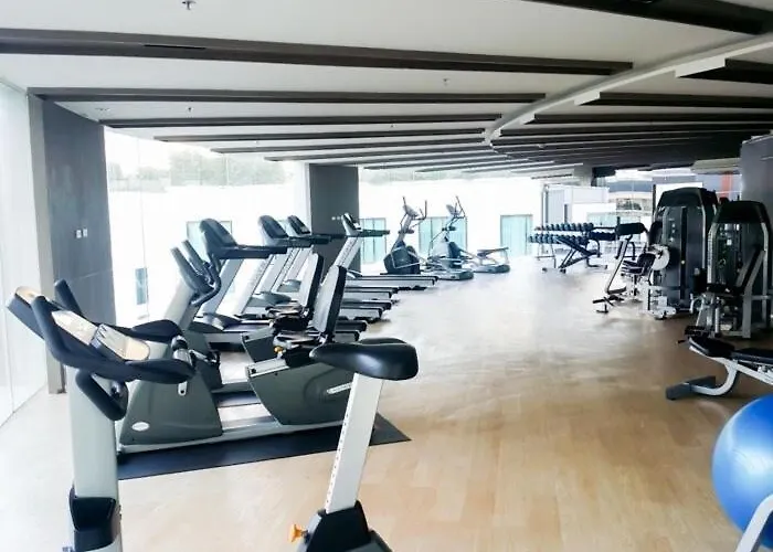 Comfy Entire Steps To Bts & Mrt Sukhumvit Min 14 Nights *